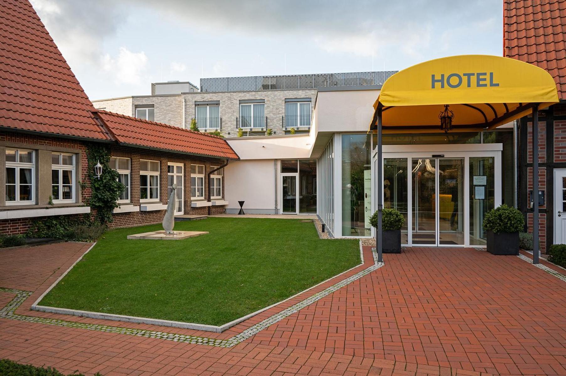 Hotel Naundrups Hof Ludinghausen Exterior foto